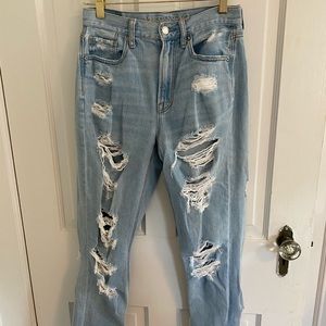 American Eagle Ripped Mom Jeans